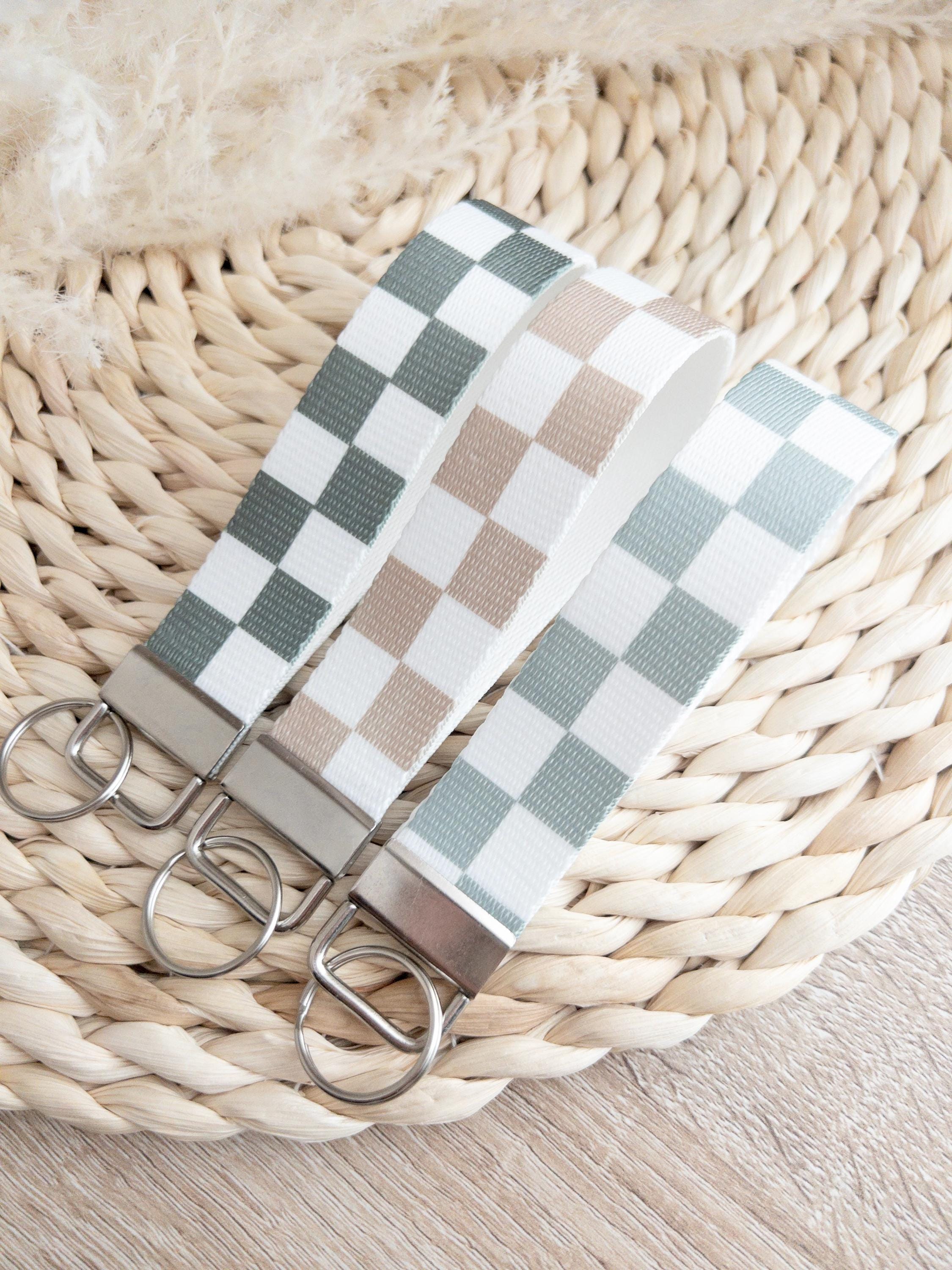 Louis Vuitton Checkered Keychain - Etsy