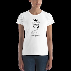 Mom is a Queen T shirt