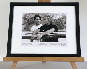 Point Break Original 8 x 10 tum svartvitt inramat pressfoto Patrick Swayze och Keanu Reeves