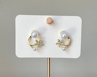 Pearl and Flower Gold Earrings | Simple and Classic | Trendy