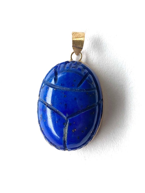 Lapis Lazuli Bright Blue Scarab Carving Pendant in