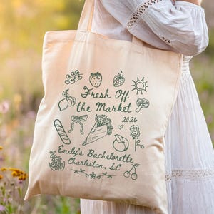 Fresh Off the Market Tote Bag, Floral Bridesmaid Proposal Gift, Custom Garden Bach Party Tote, Love in Bloom Bride Bag, Bridal Party Gift