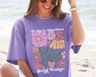 Floral Social Worker Shirt, Groovy Comfort Colors Social Work Crewneck, Flower School Social Worker Gift, Boho Counselor Team Mental Health