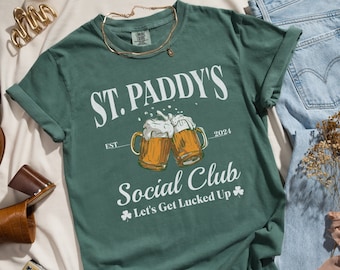 Saint Patrick Day Couple Shirts, Comfort Colors Day Drinking Crewneck, Irish St Paddys Pub Crawl Top, Group Matching Beer Top, Bartender Tee