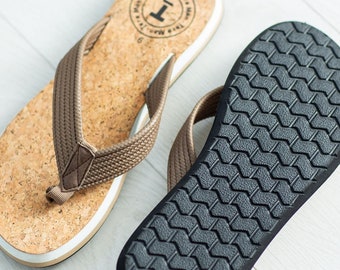 Cork eco-friendly flip flops, Non-Plastic cork beach sandals, Sustainable handmade sandals, Vegan flip flops, Ethical natural cork slippers