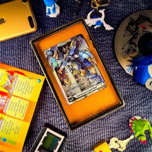 Diorama 3D del modo Paladín Imperialdramon: arte de cartas Digimon hecho a mano