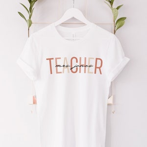 Benutzerdefinierte Boho Lehrer Shirt, Lehrer Geschenk, Zurück zu Schule T-Shirts, maßgeschneiderte Lehrer Geschenke, Lehrer Wertschätzung, personalisiertes Geschenk,