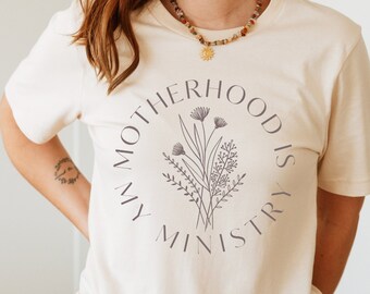 Camiseta "La maternidad es mi ministerio", camiseta "SAHM", camiseta "Tradwife", regalo del día de la madre, camiseta "Stand at Home Mom", regalo para mamá, camiseta "Christian Women"