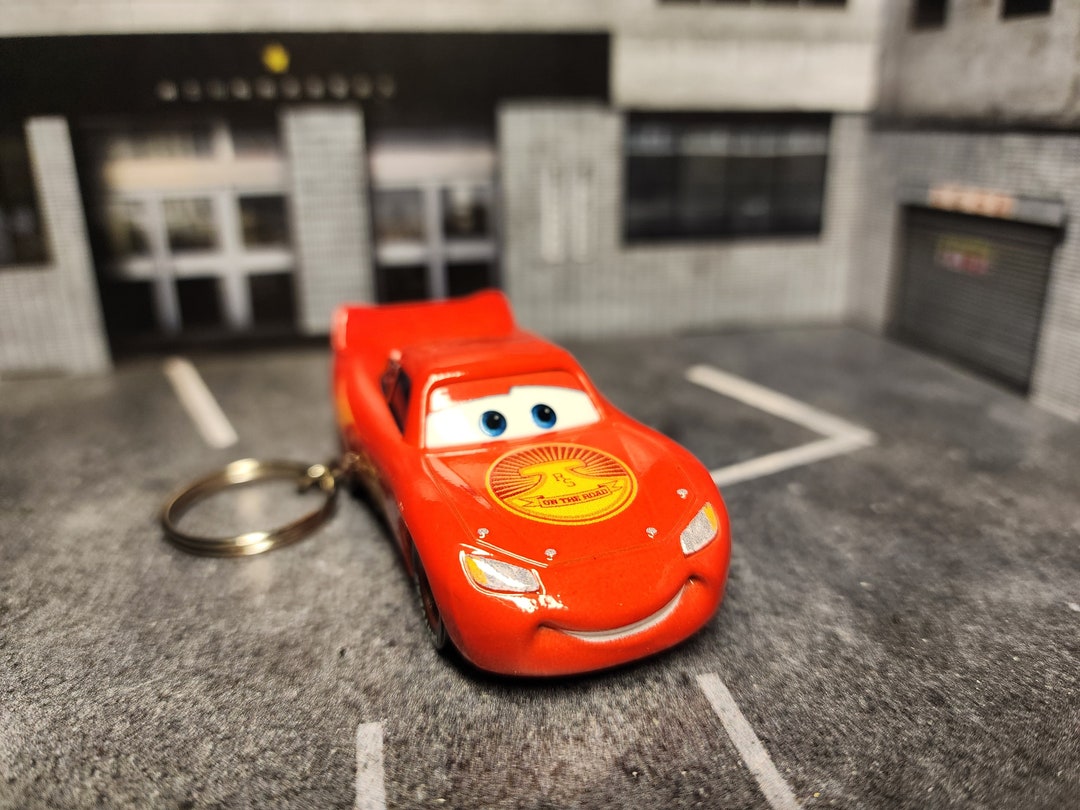 Lightning Mcqueen Keychain Lightning Mcqueen Keyring Etsy