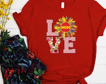 Happy Mother's Day T-Shirt: Floral Love Design - Mommy Fashion Tee