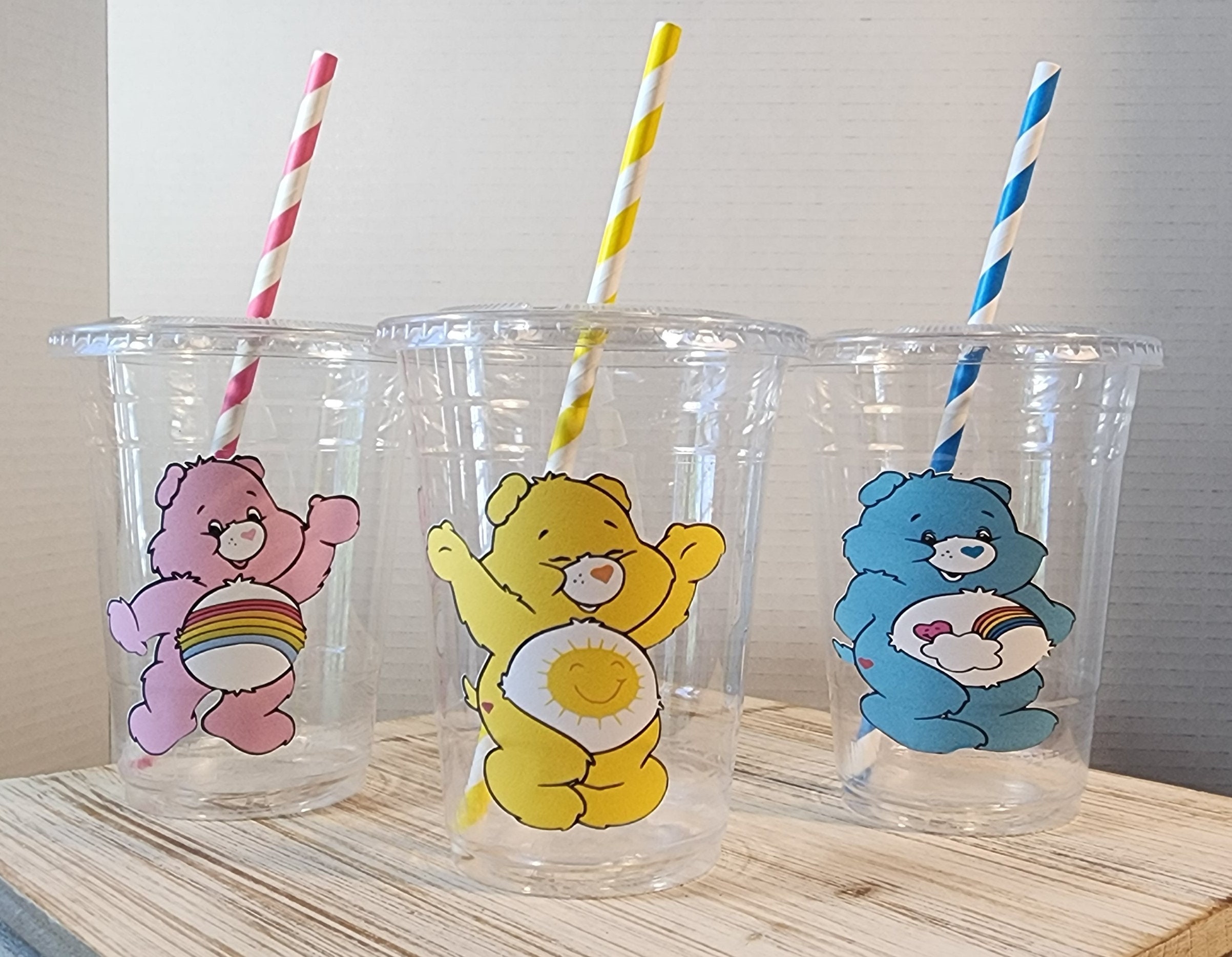 Bear-Shaped Cups with Straws (Per Dozen)