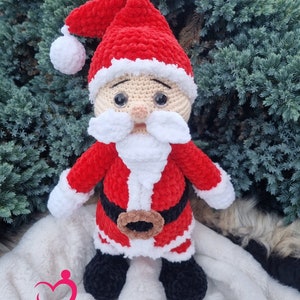 Amigurumi Crochet Santa Claus pattern / Amigurumi toy Santa / Instant Download pattern / English pattern in PDF