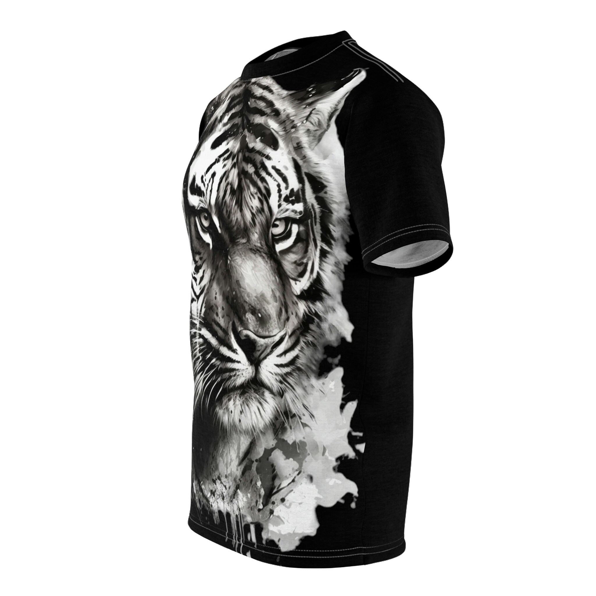 【セール】 福袋 の通販 White Tiger Logo T-shirt, Tiger Year, Tiger Design, Cool Clothing