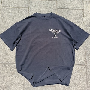 Monaco - Oversized zwaar T-shirt met verlaagde schoudernaden in zwart. Alle maten beschikbaar.
