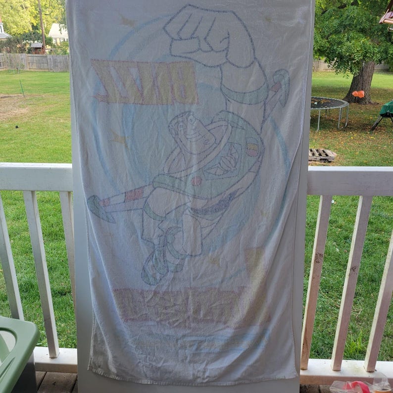 Toalla de playa vintage de Disney TOY STORY de los 90 con Buzz Lightyear imagen 2