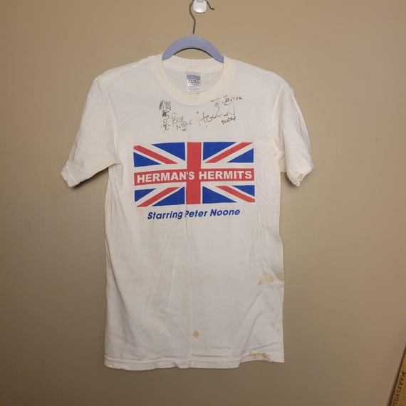 Gildan Herman's Hermits Tour Shirt Mens S White Fair Signed Peter Noone 2003