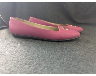 Vintage Selby Brand Ladies  Pink Shoes Slip On Flat Lofers  Size 8.5 AA  1980