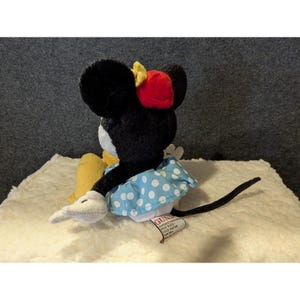 GUND 8 in Plush Minnie Mouse image 2
