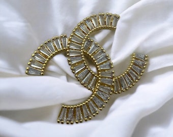 Classic CC brooch, gift for her