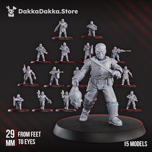 Pode incluir: Uma coleção de 15 modelos em miniatura cinzentos, incluindo uma figura central segurando uma cabeça decepada. Os modelos estão dispostos em uma base preta. O texto na imagem diz "29 mm dos pés aos olhos" e "15 modelos". O logotipo DakkaDakka.Store está no canto superior esquerdo.