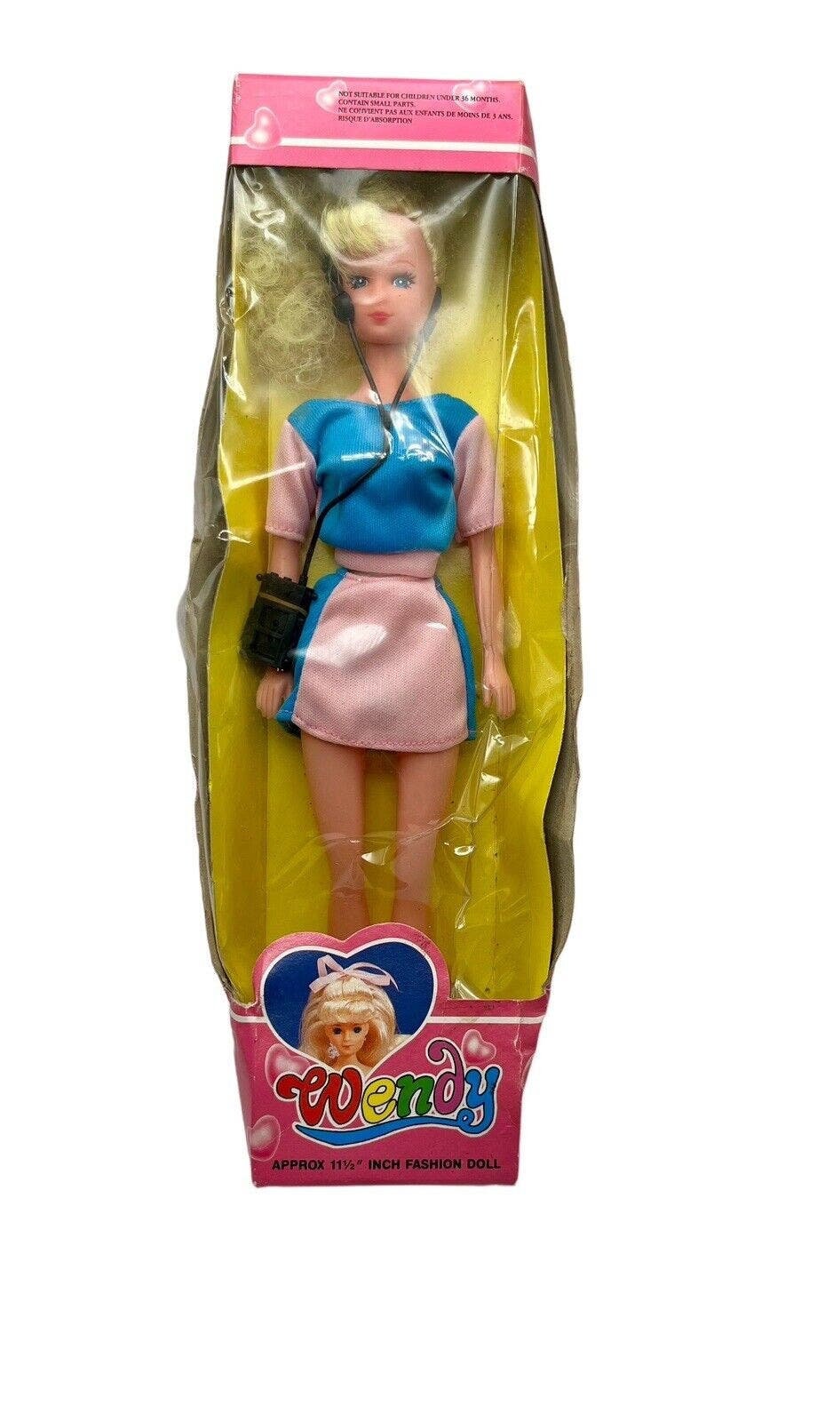 ヴィンテージBarbie Vintage 1980s Wendy Doll 11.5” Barbie Clone Walkman Side