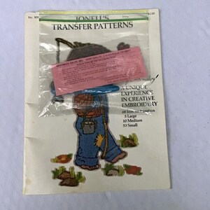 Vintage Latch Hook Needle & Embroidery Iron On transfer Pattern Book 1977 Jonells