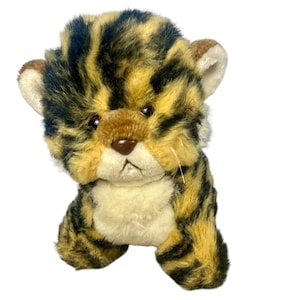 Vintage 1982 Gund Tamba Tiger Cub Kitten Cat Plush Stuffed Animal 9” Glass Eyes