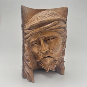 Vintage Jesus Christ Weeping Head Bust Hand Carved Wood Log Sculpture Artisan 6”
