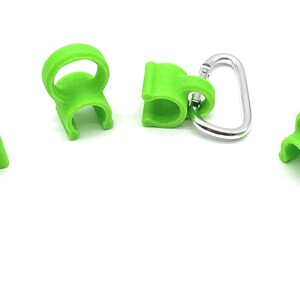 Accessory Clips with carabiners for 5/8 inch boat windshield support    Set of 4