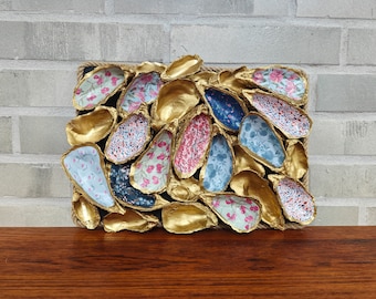 Natural Beauty: Oyster Shell Hanging Wall Art Decoration, Premium gold Finish, Ideal Gift for Any Occasion, Handmade & Handcrafted