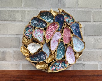 Natural Beauty: Oyster Shell Hanging Wall Art Decoration, Premium gold Finish, Ideal Gift for Any Occasion, Handmade & Handcrafted