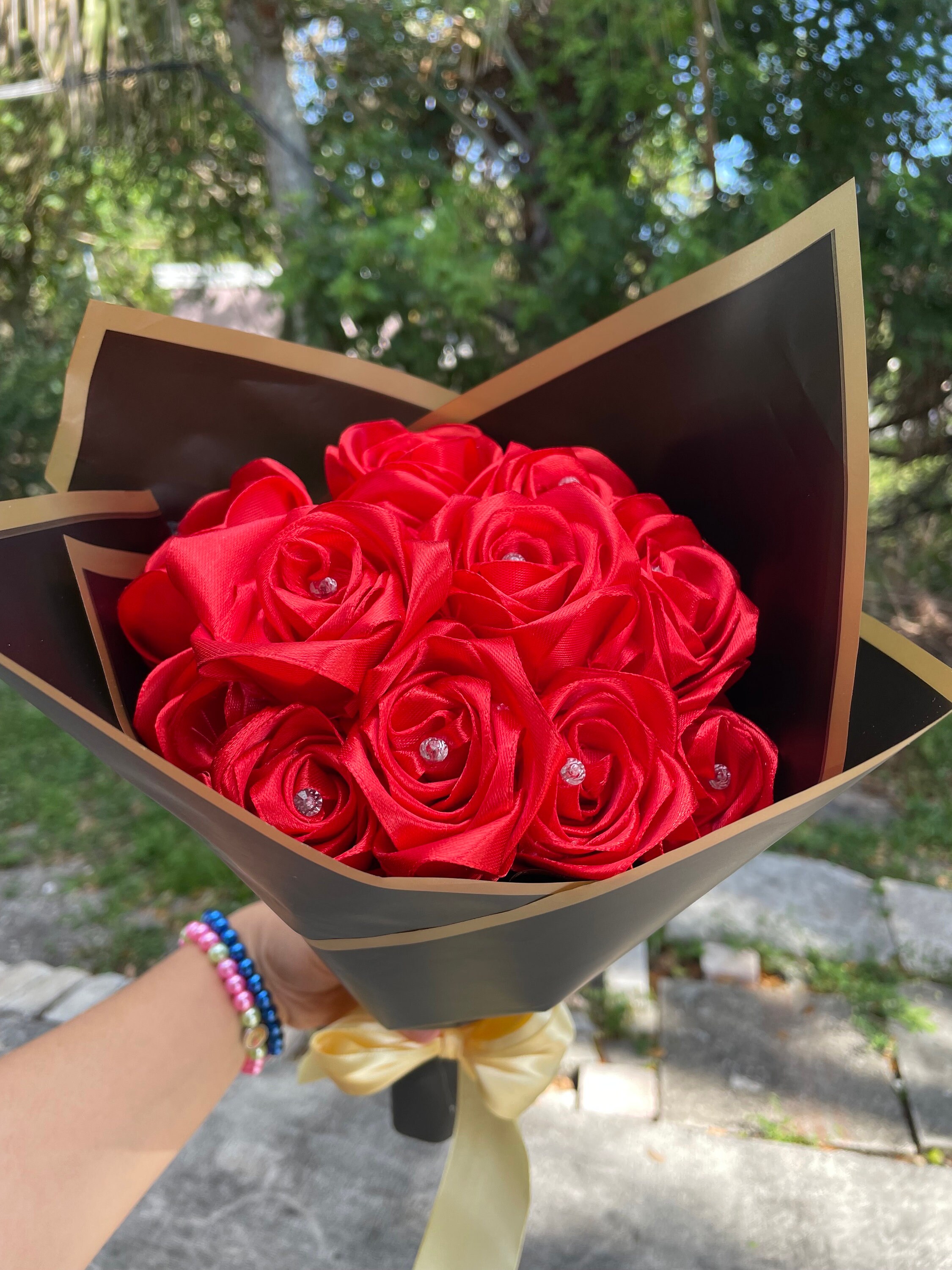 Bouquet,ramo Buchón, 12 Roses, Rosas Eternas, Ribbon Roses - Etsy