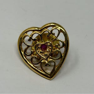 Vintage Small Gold Tone Filigree Heart Lapel Pin with Red Gem