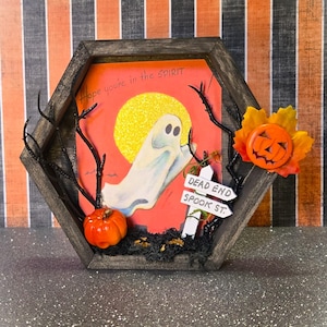 Retro Halloween Ghost Shadow Box, Vintage Spooky Diorama with Miniatures for Wall or Shelf