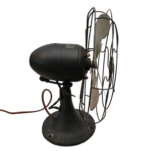 Ventilador oscilante vintage Emerson Electric 2450B de 10" con aspas metálicas, años 40. imagen 3
