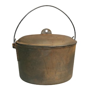 Vintage Cast Iron Birmingham Stove Range Bean pot FBP D 9.5 Dia. Camping trail