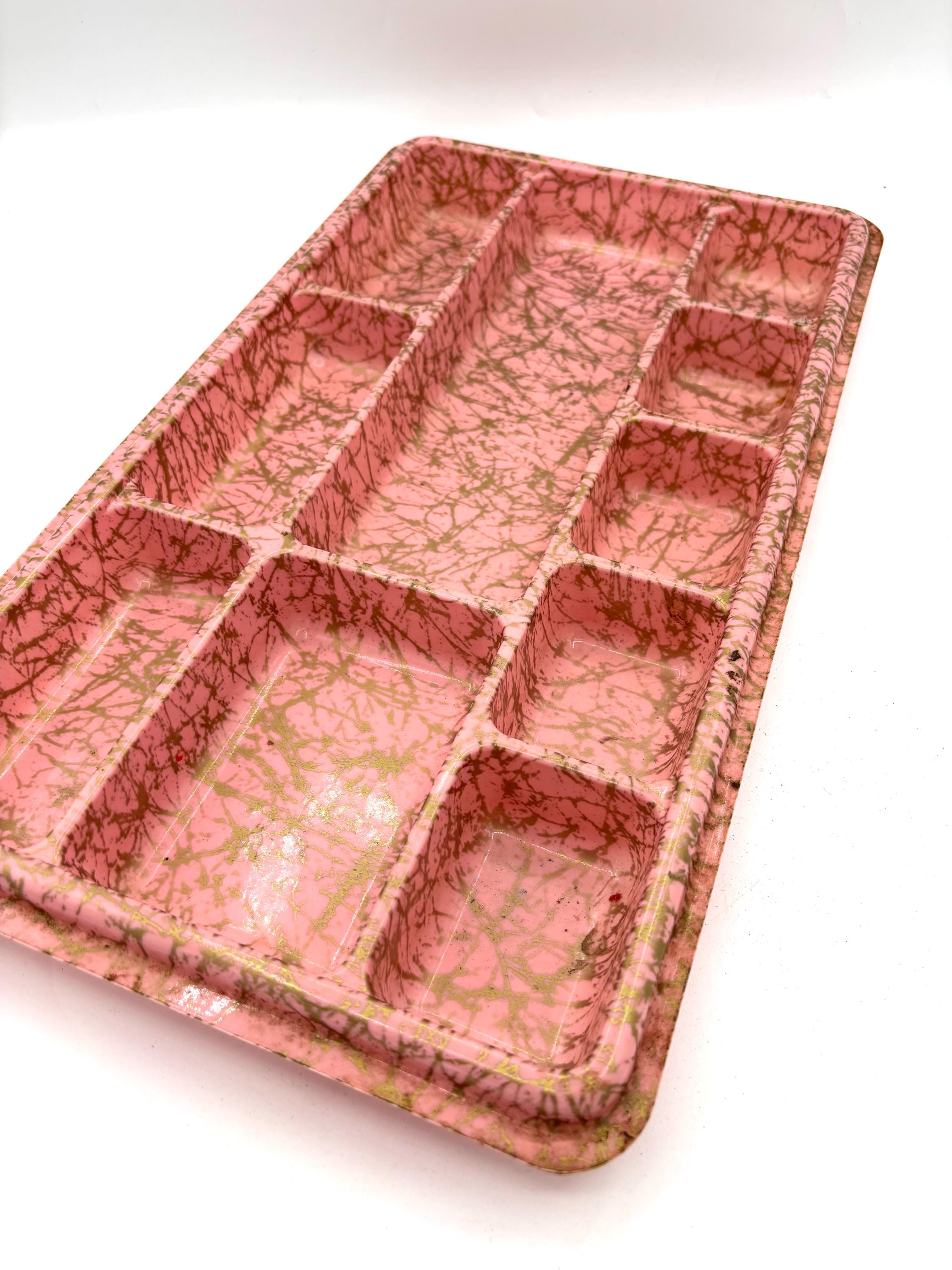 Vintage 1960s Trays - Etsy