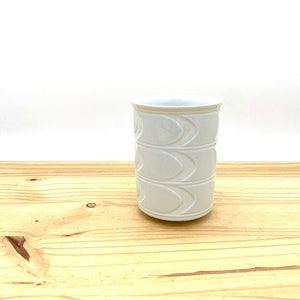 Vintage MCM Rosenthal Germany Studio Linie Gloss White Geometric Op-Art Porcelain Vase Rosmunde Naraic