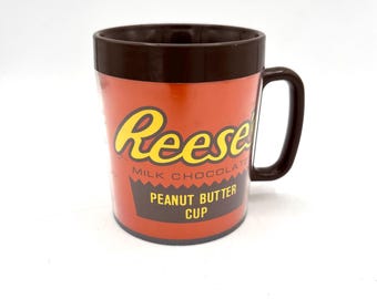 Vintage Orange Brown Plastic Reese’s Peanut Butter Cup Coffee Mug / Retro Fun Trailer RV Camper Plastic Cup with Handle Picnic Park