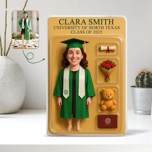 Personalized 3D Graduation Action Figure Plaque, Custom Photo Graduation Keepsake Gift, Unique Packaging, Acrylic Block for Graduation Day