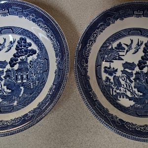 &quot;Jonson Brothers &quot;&quot;Willow&quot;&quot; Schalen - Klassische Blau & Weiß Transferware x 2.&quot;