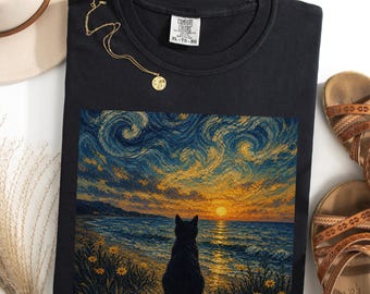 Camiseta Summer Black Cat Comfort Colors®, camiseta retro con estampado de gato al atardecer en el océano, camiseta gráfica inspirada en Van Gogh para amantes de los gatos.