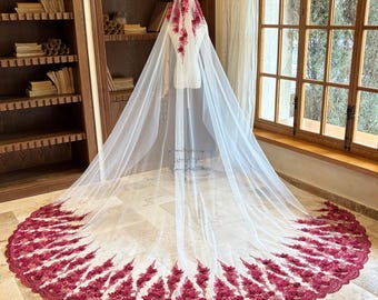 Burgundy Floral Lace Mantilla Wedding Veil with Comb, One Tier Long Bridal Cathedral Veil, Boho Flower Drop Veil, Retro Bridal Veil