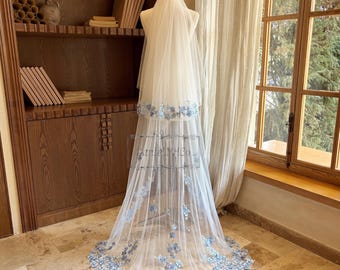 Classic Bridal Blusher Wedding Veil, Blue Floral Lace Veil with 3D Flower/ Pearls, Floor Length Bridal Veil, Two Tiers Veil with Comb