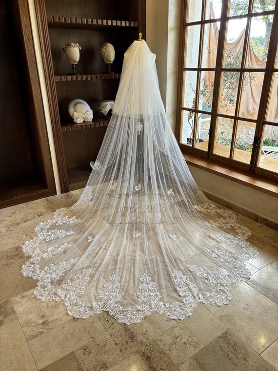 Two layer cathedral veil with lace and floral embellishments Ivory Cathedral Royal Wedding Veil V902D: Sequins Floral  main image 3