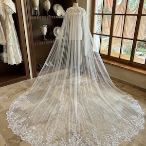 Beaded floral lace cape veil, elegant wedding cape, vintage cathedral shoulder cape veil, floral lace wedding veil, ivory tulle chapel veil