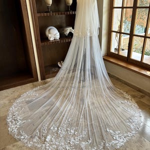 Elegant Lace Blusher Veil, Floral Lace Wedding Veil, Double Tier Bridal Veil, Lace Cathedral Veil, Tulle Chapel Veil, Flower Veil With Comb