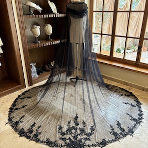 Gothic Black Cape Veil, Floral Lace Wedding Cape, Floral Bridal Cloak, Black Wedding Cloak, Lace Cathedral Cape, Custom Bridal Cape Veil