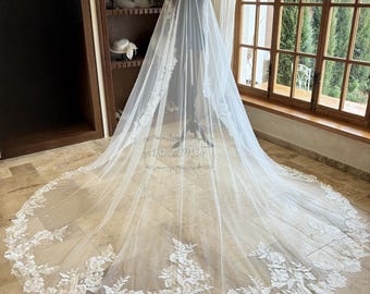 Blumen Spitze Mantilla Brautschleier, Vintage Blumen Schleier, Blumen Spitze Rand Schleier, Elfenbein Kathedrale Hochzeit Schleier, Braut Spitzenrand mit Kamm