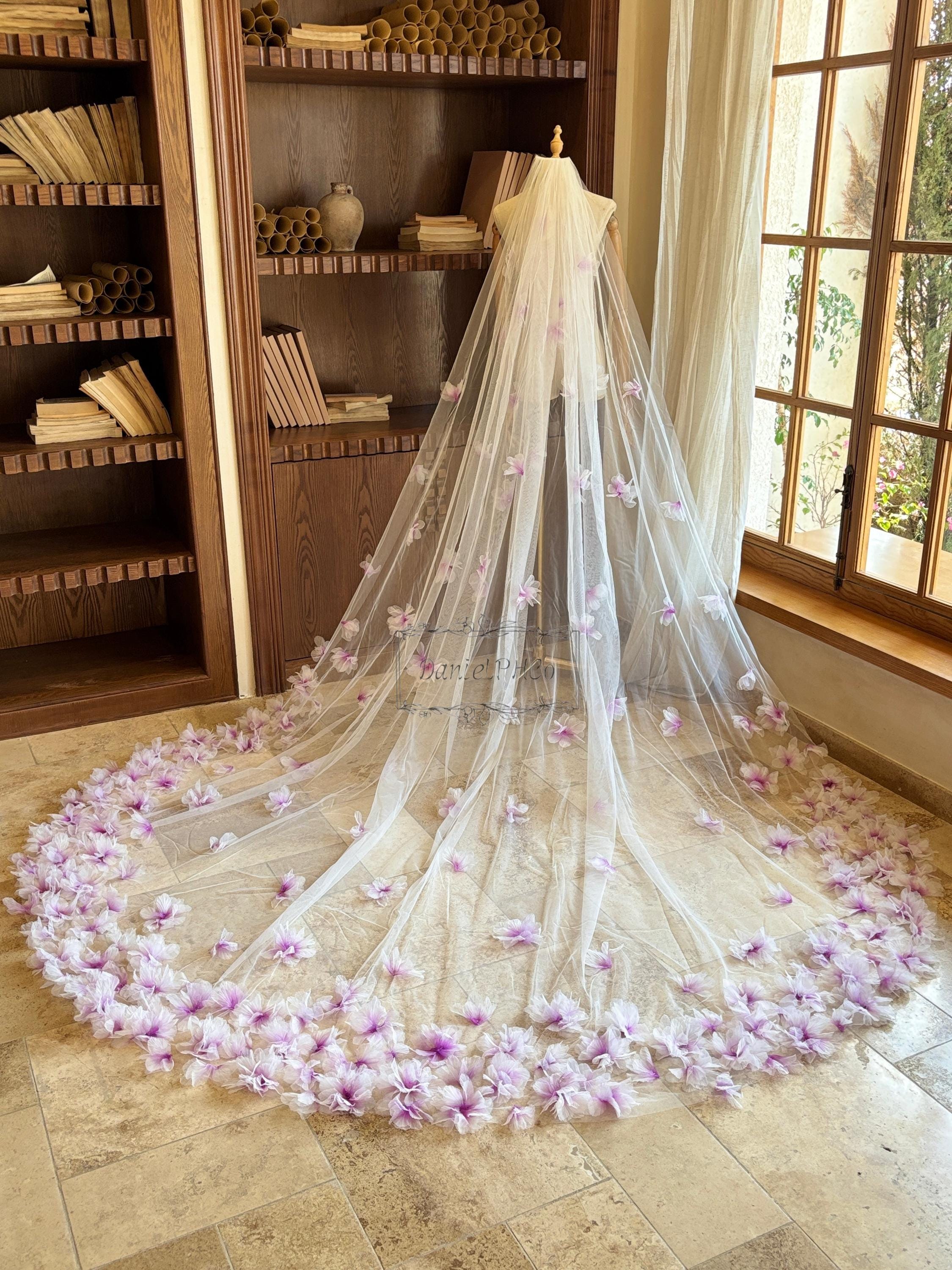 Romantic Purple 3D Flower Bridal Veil, Elegant Cathedral Wedding